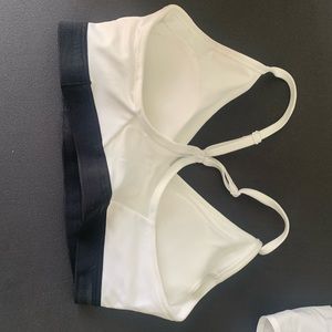 White nike sports bra
